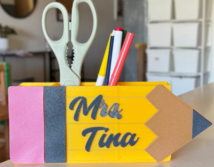 Estojo de mesa para professor